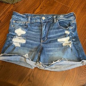 American eagle distressed shorts